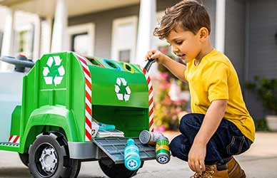 Kid Trax Real Rigs Toddler Recycling Truck