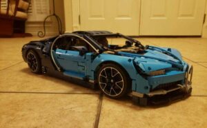 LEGO-Technic-Bugatti-Chiron-42083-Race-Car1